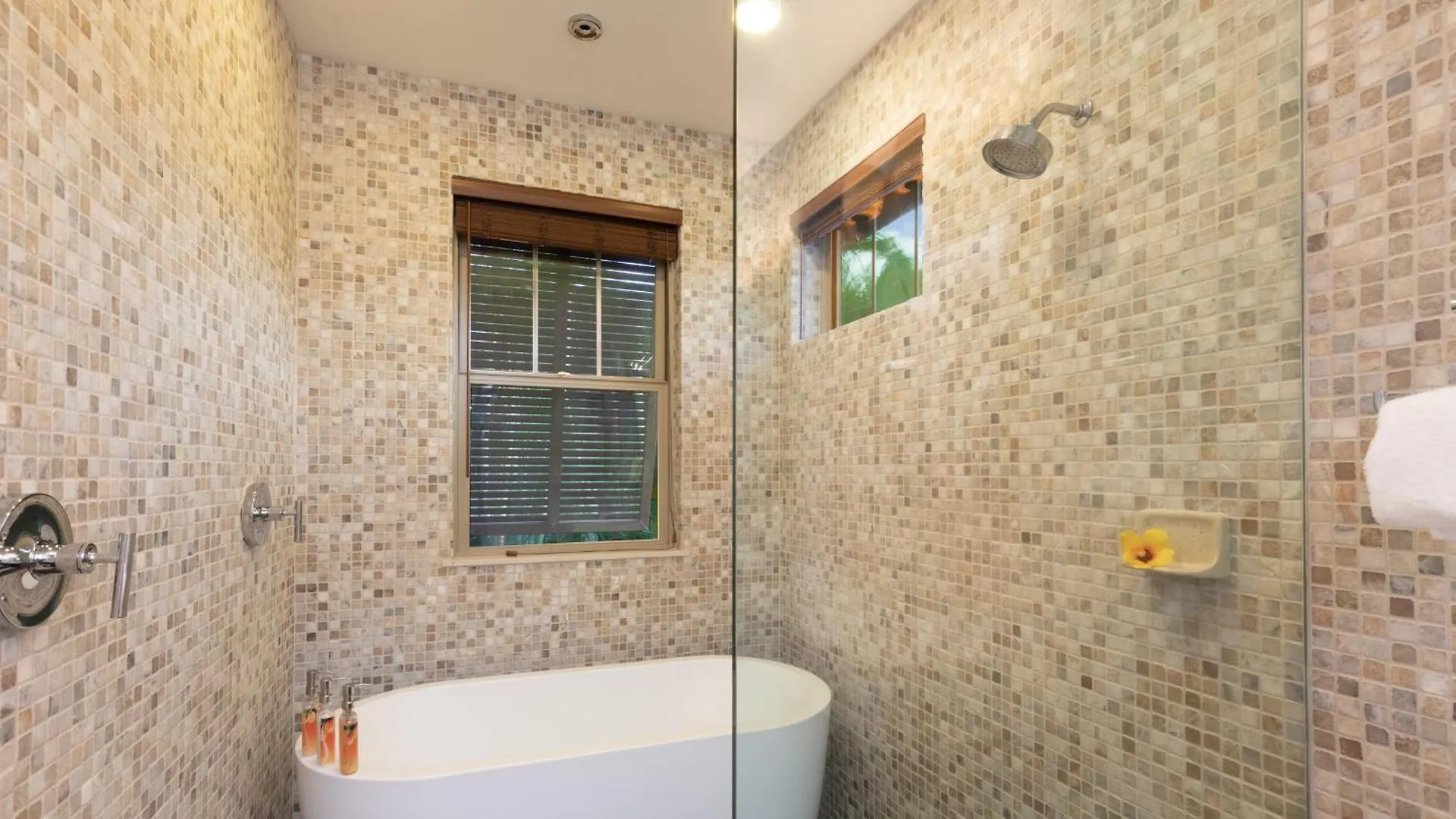 Sun Cottage Bright 3Br Kamilo Home Close To Pool Ваиколоа-Виллидж Дом отдыха